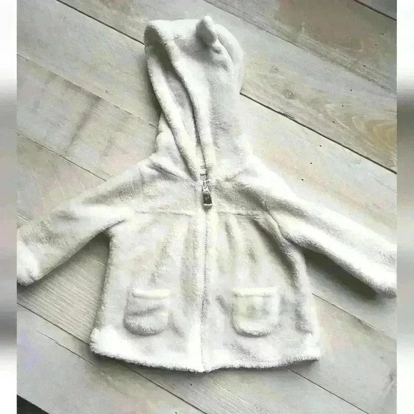 Carter's Zip Up Fuzzy Sherpa Jacket Sweater Size 6 Months Baby Girl Off White - Picture 1 of 5